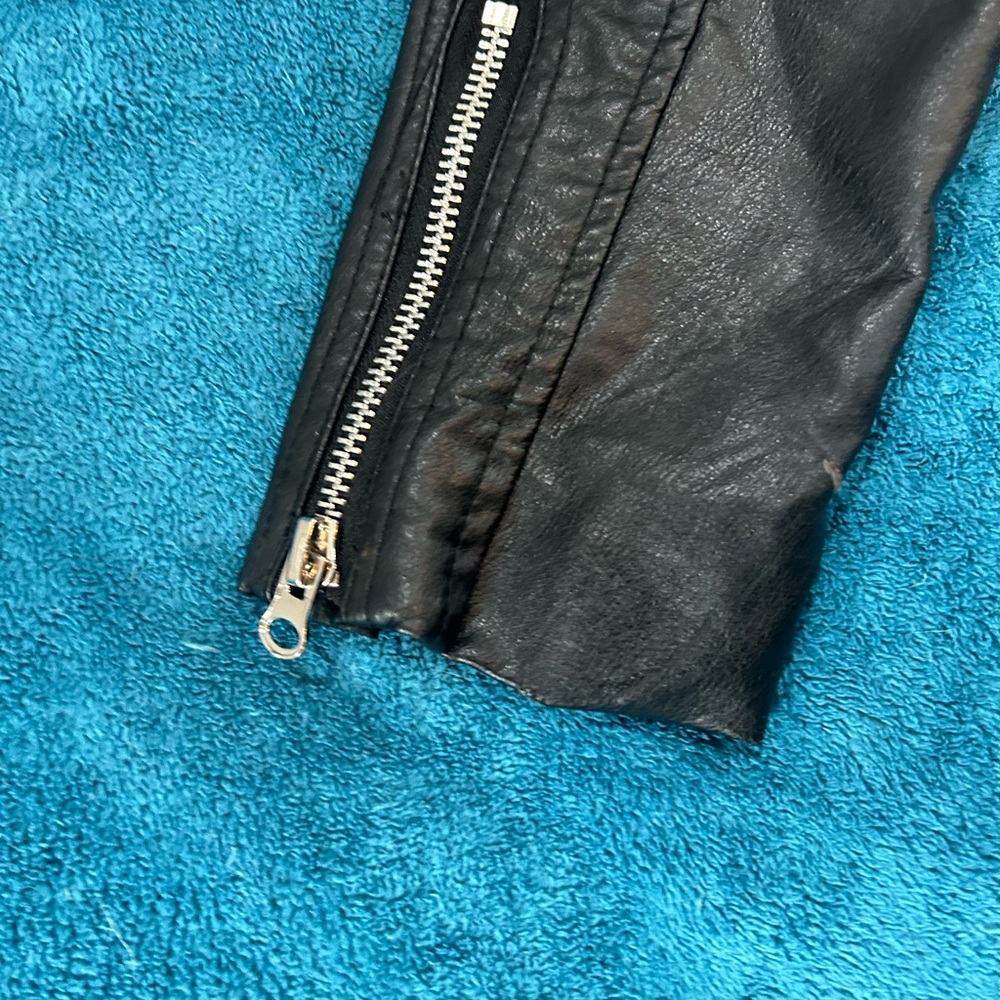 Leather Jacket - Picture 7 of 7